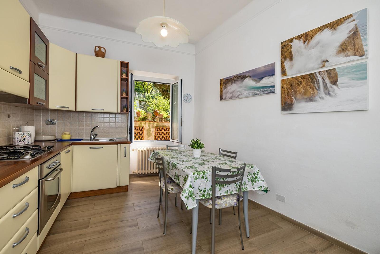 דירות פינאלה ליגורה Casa Castelletto מראה חיצוני תמונה
