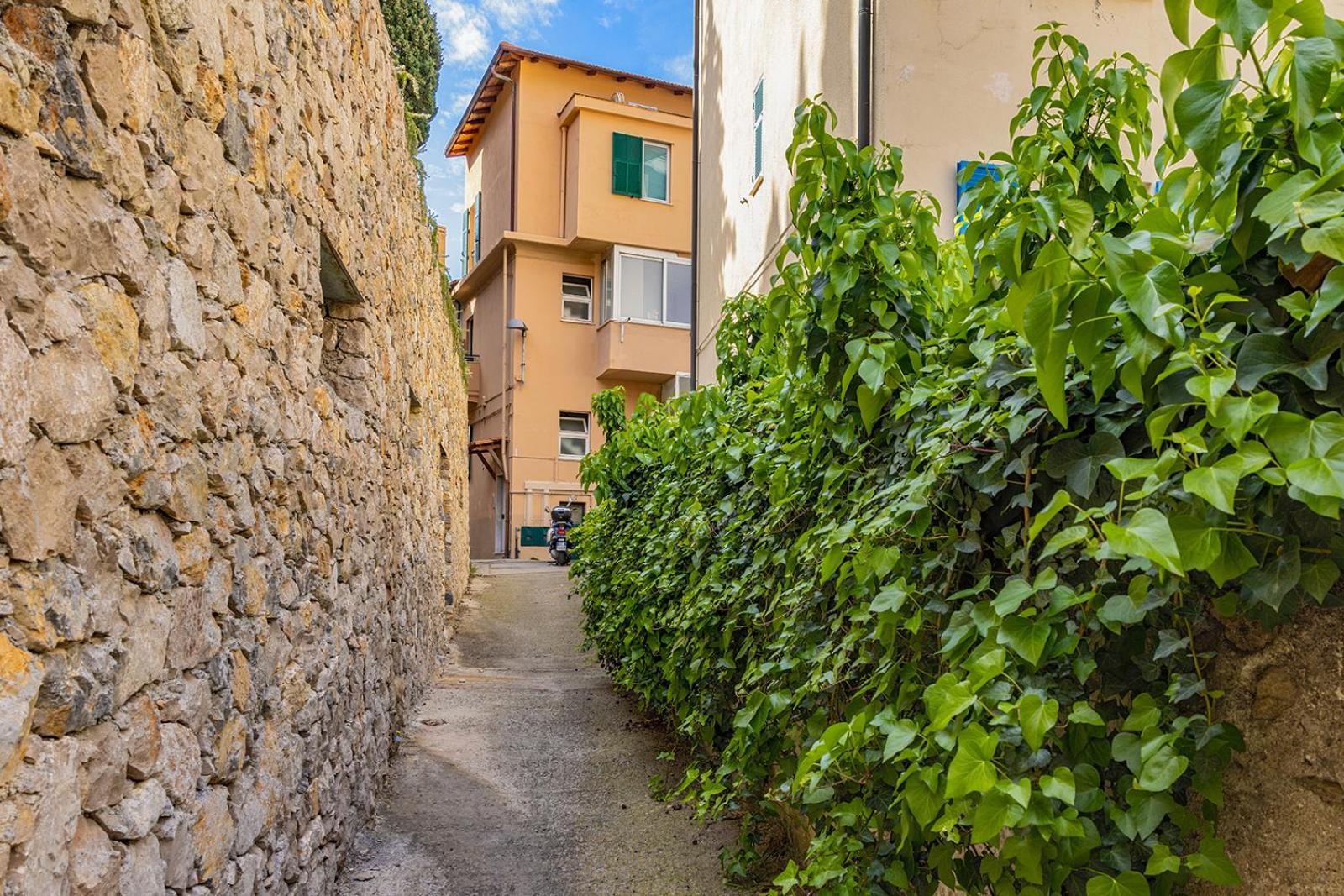 דירות פינאלה ליגורה Casa Castelletto מראה חיצוני תמונה
